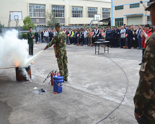 僑洋實業(yè)消防演習(xí)中