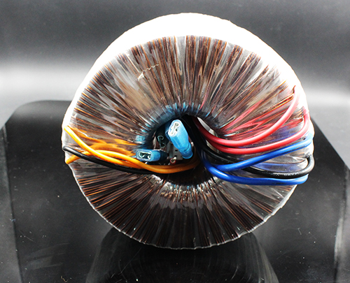 僑洋實(shí)業(yè)環(huán)形變壓器專業(yè)定制