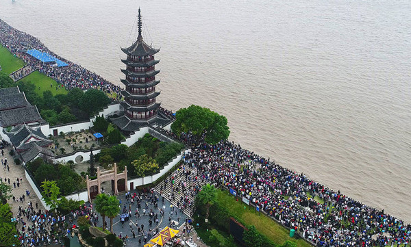 錢塘江大潮有多少人觀看這場觀潮盛宴呢？