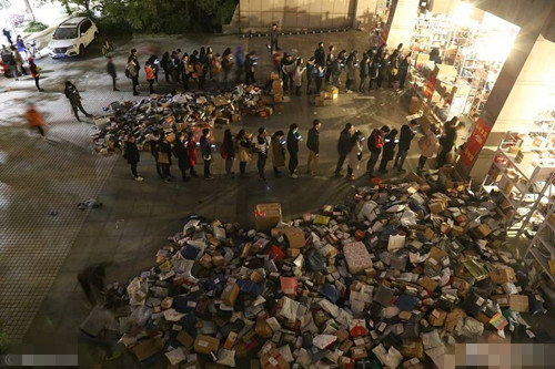 瞧瞧:雙十一結束后快遞紛紛爆倉1 瞧瞧:雙十一結束后快遞紛紛爆倉1